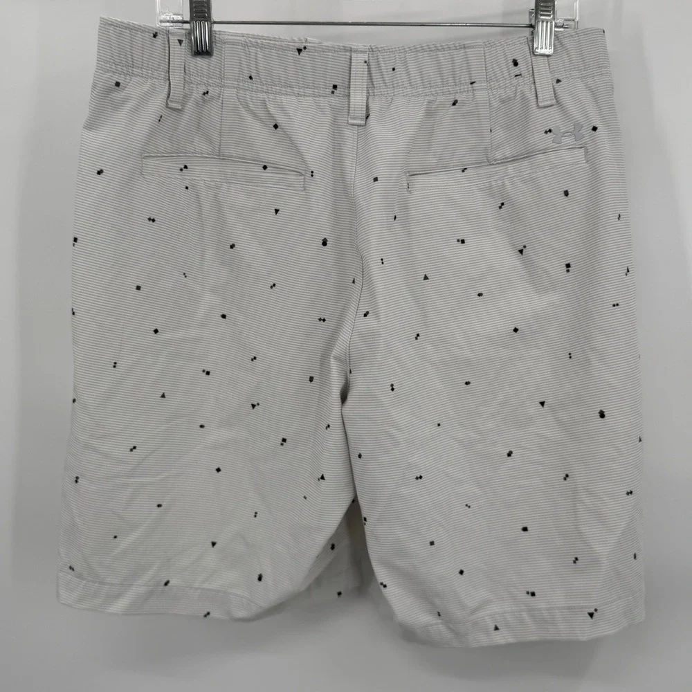 Under Armour Golf Shorts Mens 34 Actual White‎ Striped Geometric Pattern